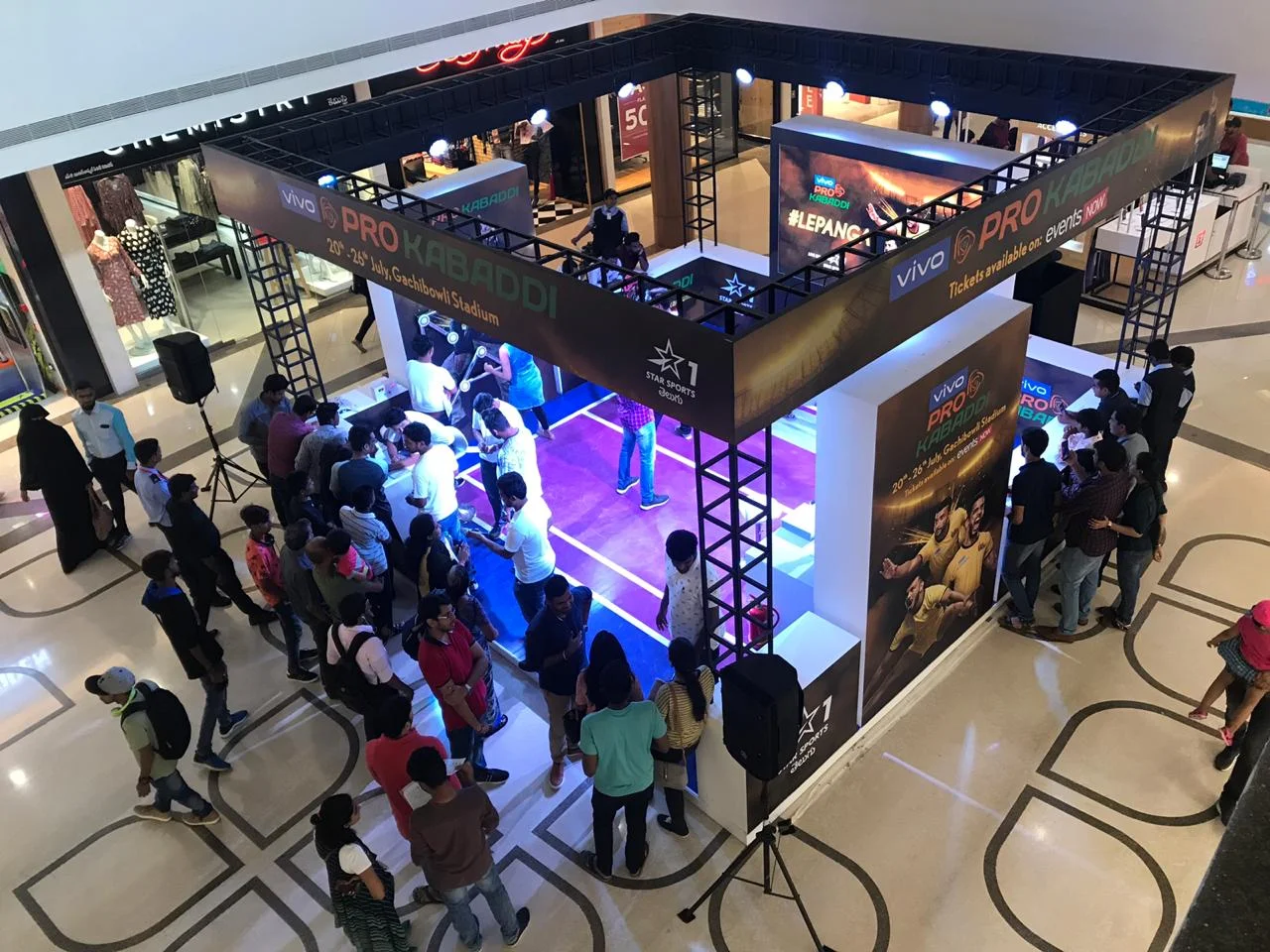 Aerial view of the vivo Pro Kabaddi mall activation booth drawing shoppers