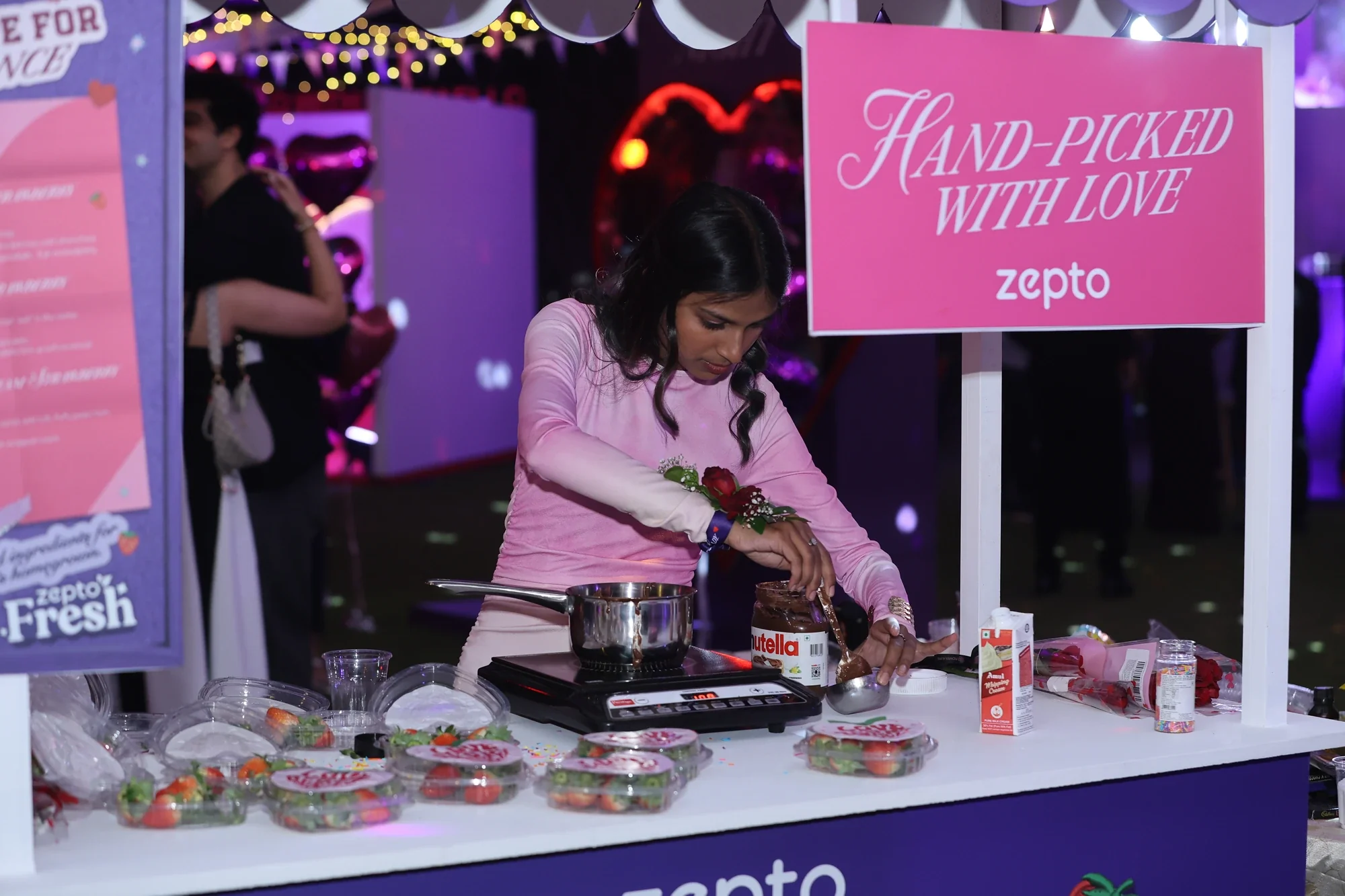 Hand-picked with love — Zepto Fresh dessert counter with chocolate-dipped strawberries